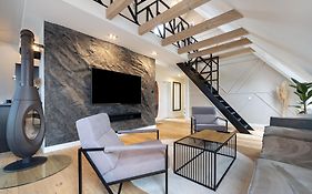 Penthouse Kokorey